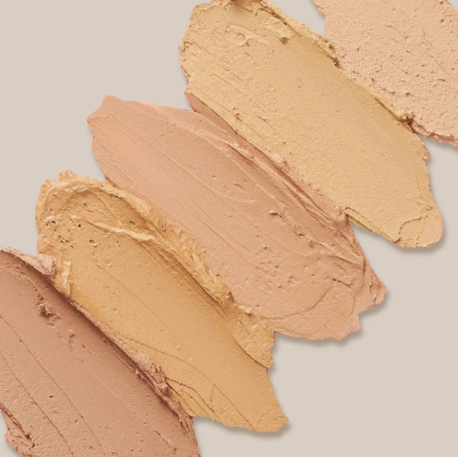 Maquillaje Mousse Adara